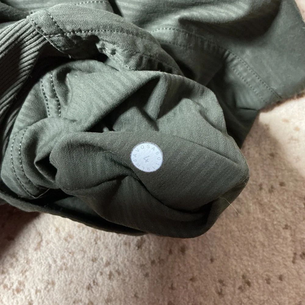 Lululemon Dance Studio‎ Crop 25 Granola Girl Jogger Pants W6AVQS Womens 4